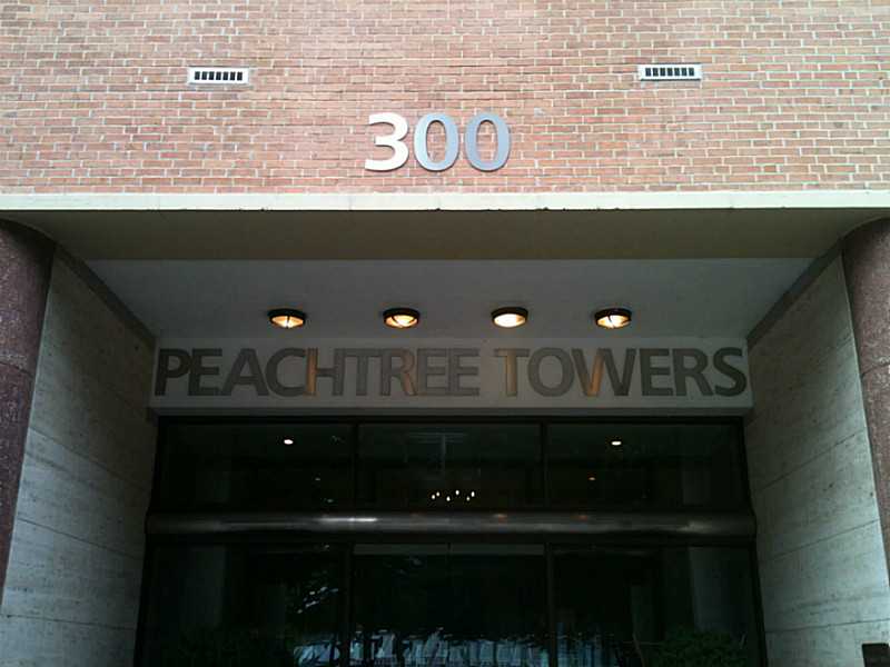 300 Peachtree Street Ne