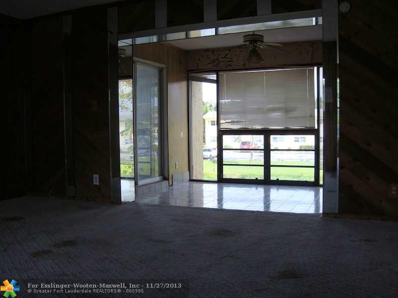 4240 NW 21st St # 138
