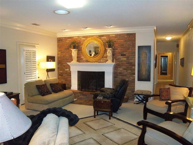 1001 Linwood Drive