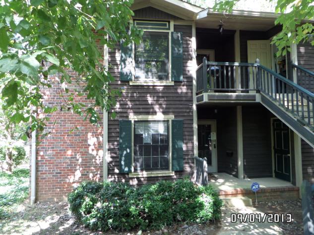 3027 Live Oak Lane SW Unit #12