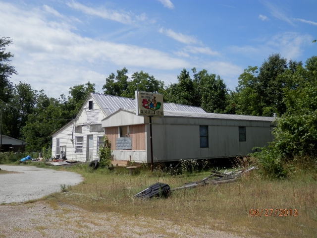 8207 Highway 135 North