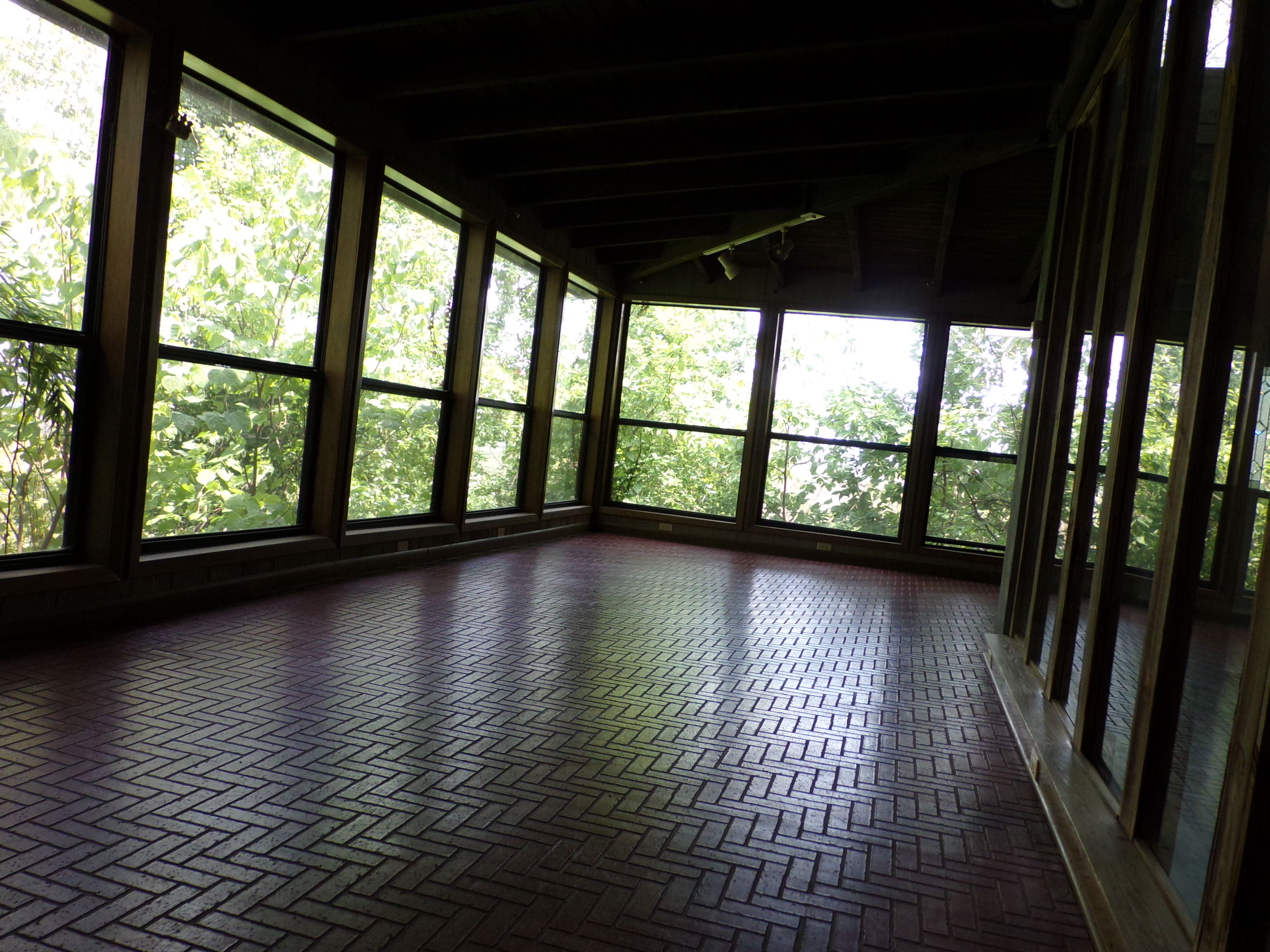 335 Bluff View Drive