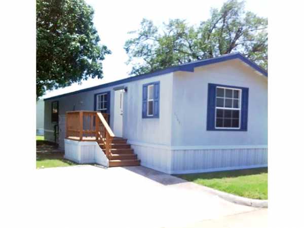 1345 PEACHTREE BEND