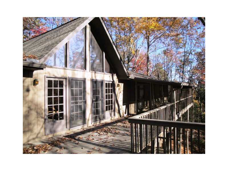 183 Lone Wolf Trail