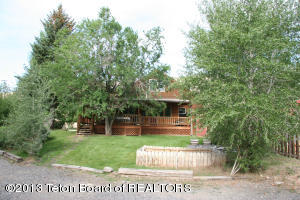 105 HORSE CREEK RD
