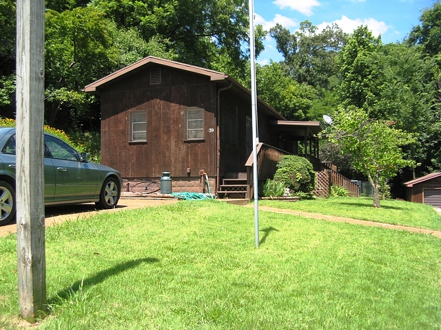 39 3RD STREET