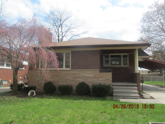 8242 Racine Road