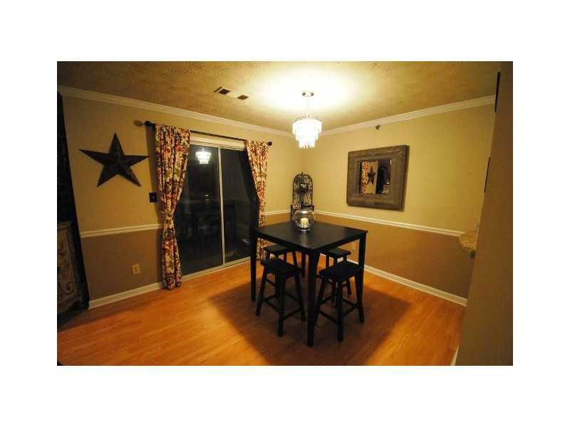 4001 Riverlook Parkway