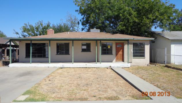 1424 W Oak Ave