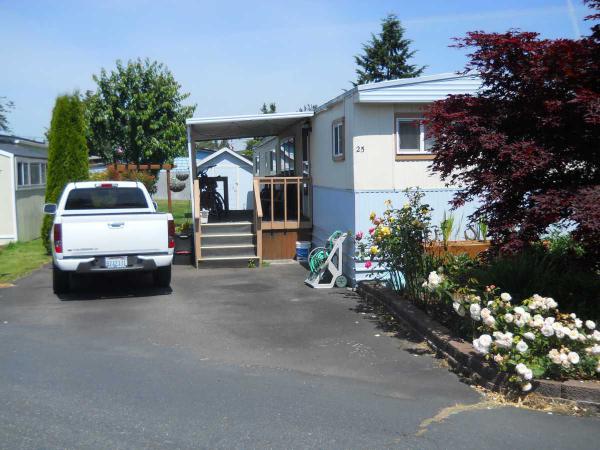 1540 Maple Lane Space 25