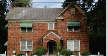 621 W Houston St