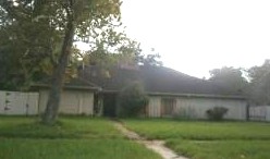 7903 Gulfton