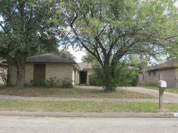 21226 Fernhollow Ln