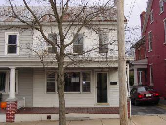 15 N 9th St