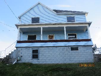 403 Lowell St