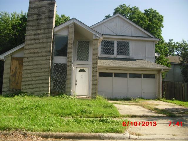 6306 Southwood Ct N