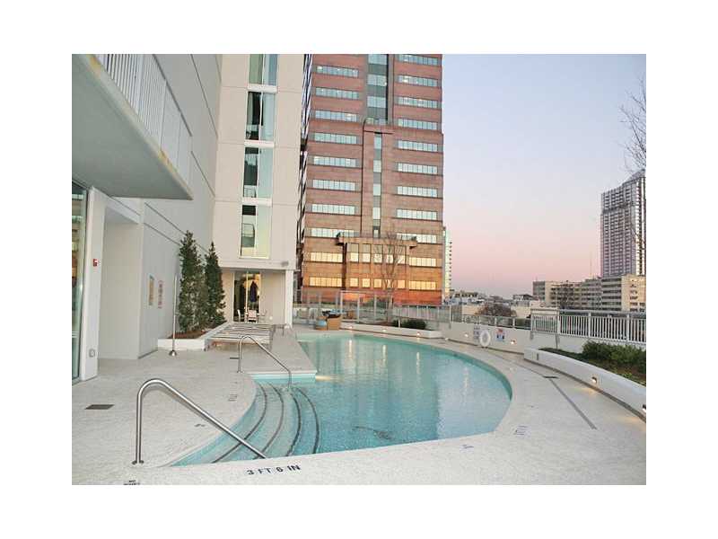 Unit 2003 - 20 10th Street