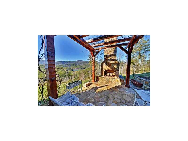 115 Laurel Trail