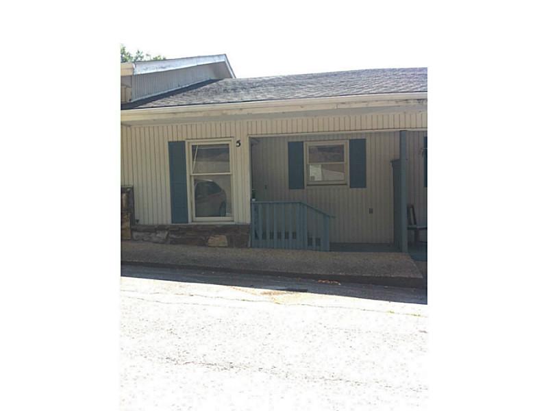 5 DAVIS CIR