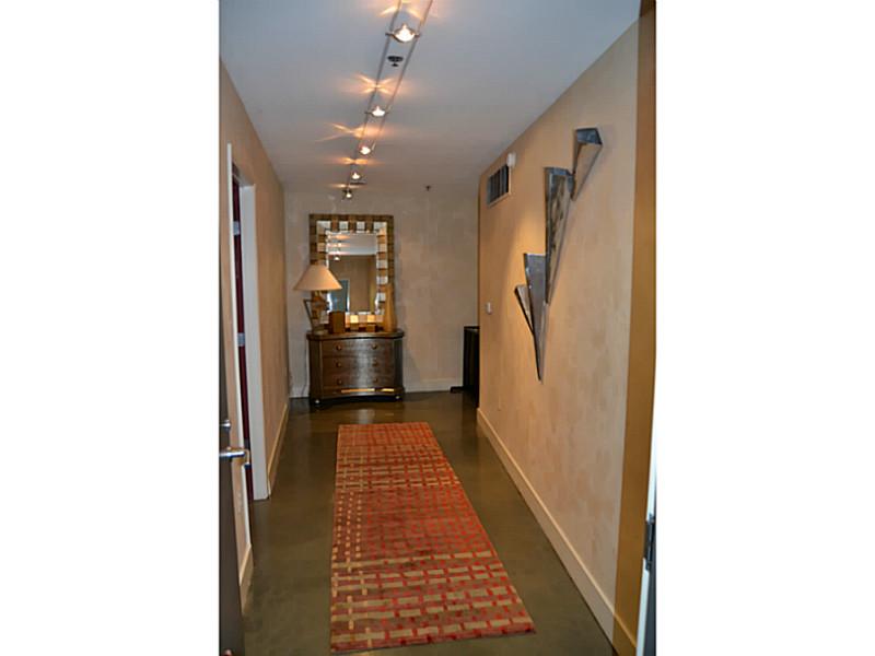Unit 429 - 845 Spring Street Nw
