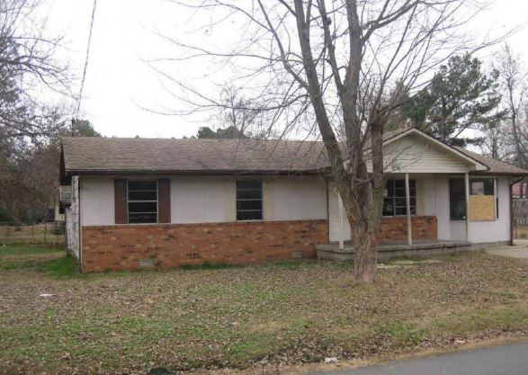 405 N 10th Avenue