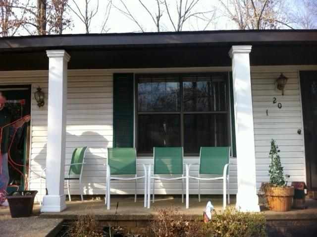 20 Flintridge Drive Dr
