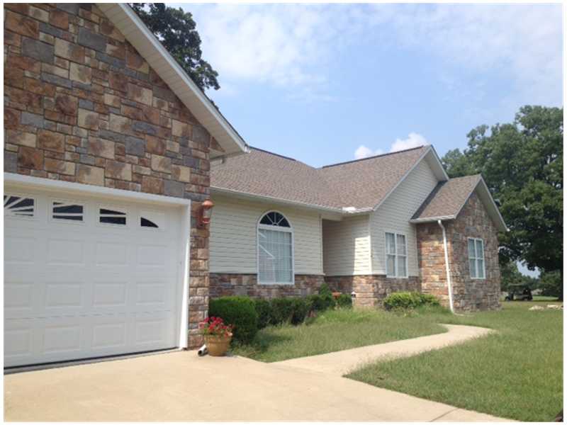 21 Indain Wells Dr.