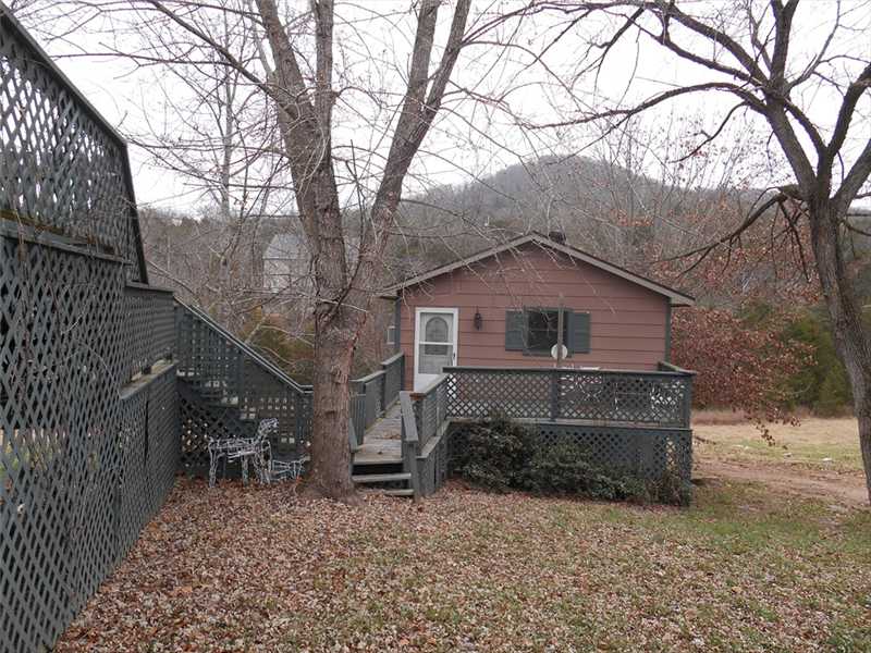 80 Eagle Dr