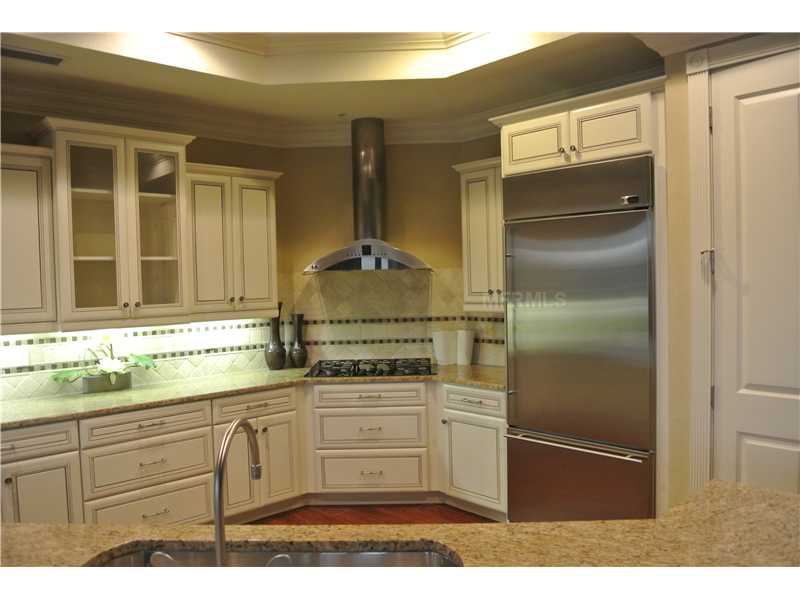 5508 SUMMIT POINTE #102 CIR #102