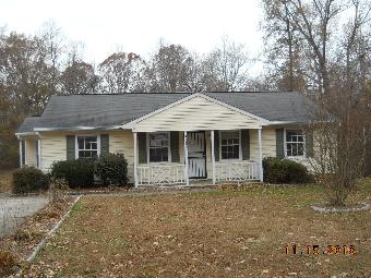 2840 Beechwood Dr