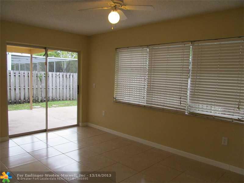 10860 NW 29TH CT