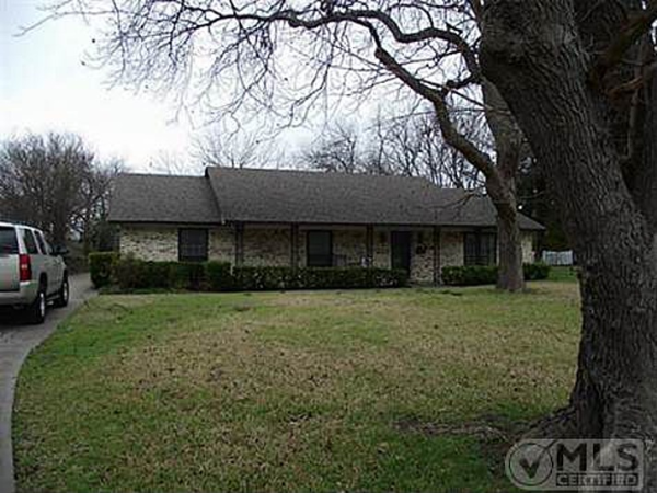 447 Dallas Avenue