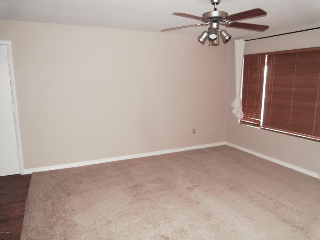 507 E JULIE Drive