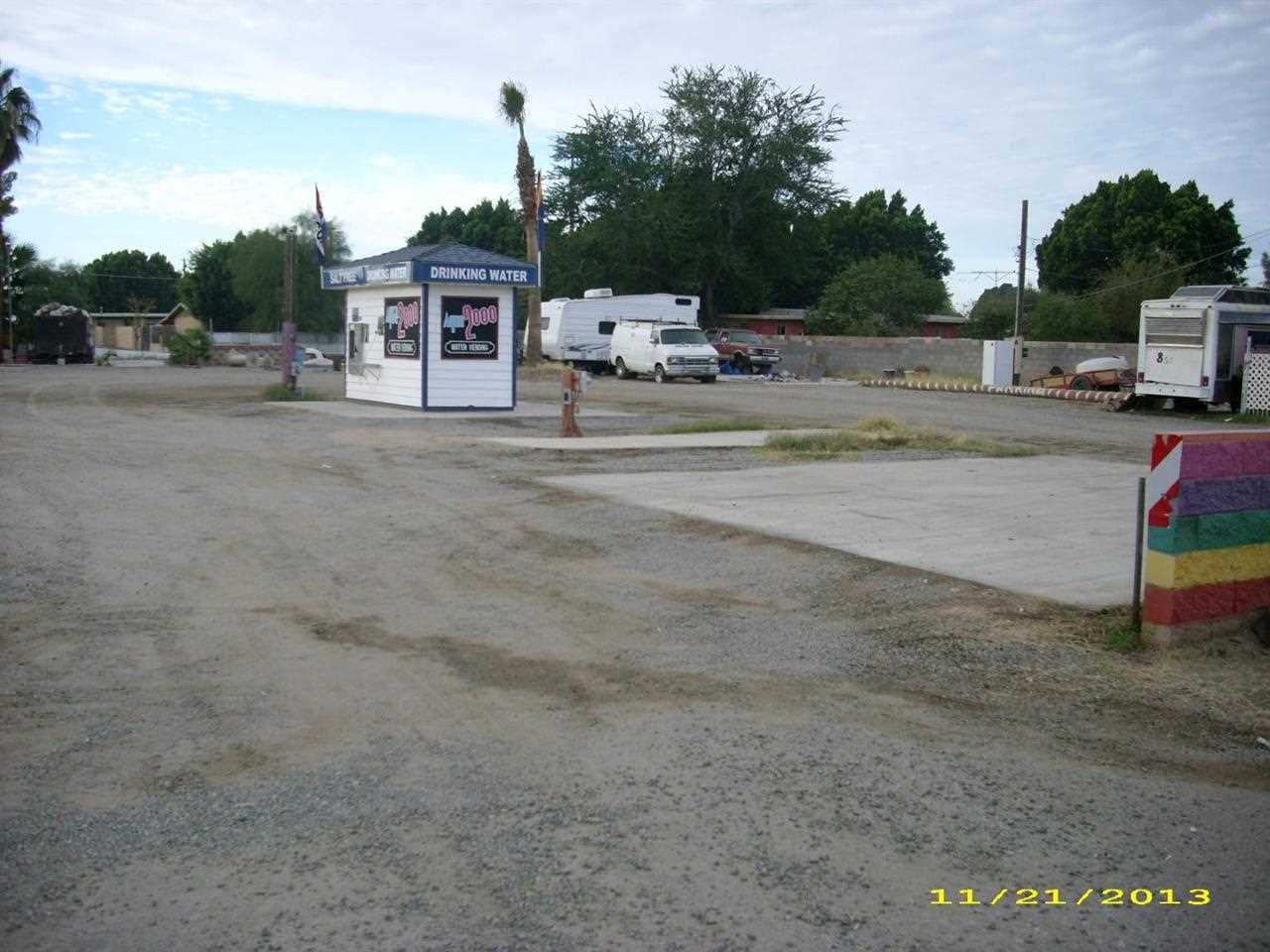4133 W 8 ST