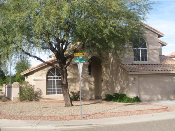 7152 W CREST Lane