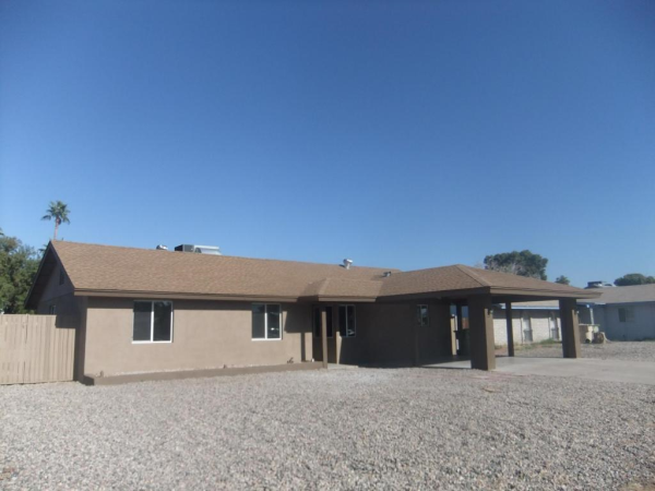 5616 W SUNNYSLOPE Lane