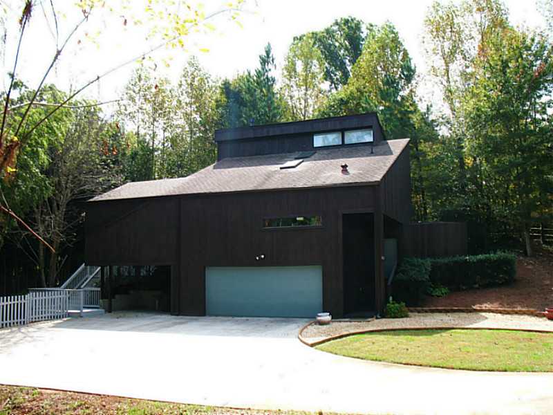 2683 Fleur De Lis Place