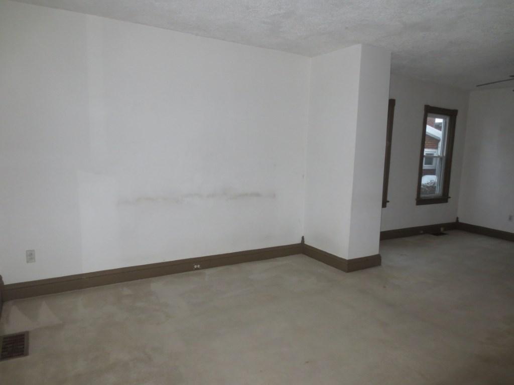 338 6th Ave