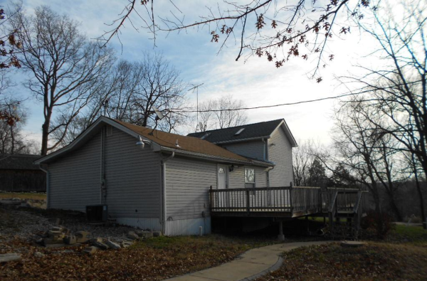 200 Bridge Ln