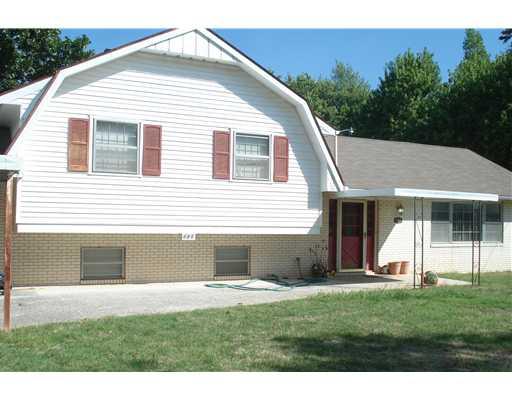 580 E SUNRISE DR
