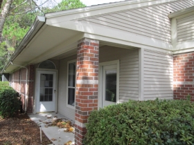 4524 Middleton Park Cir W
