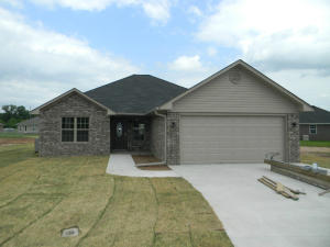 1532 E. 11th Cove