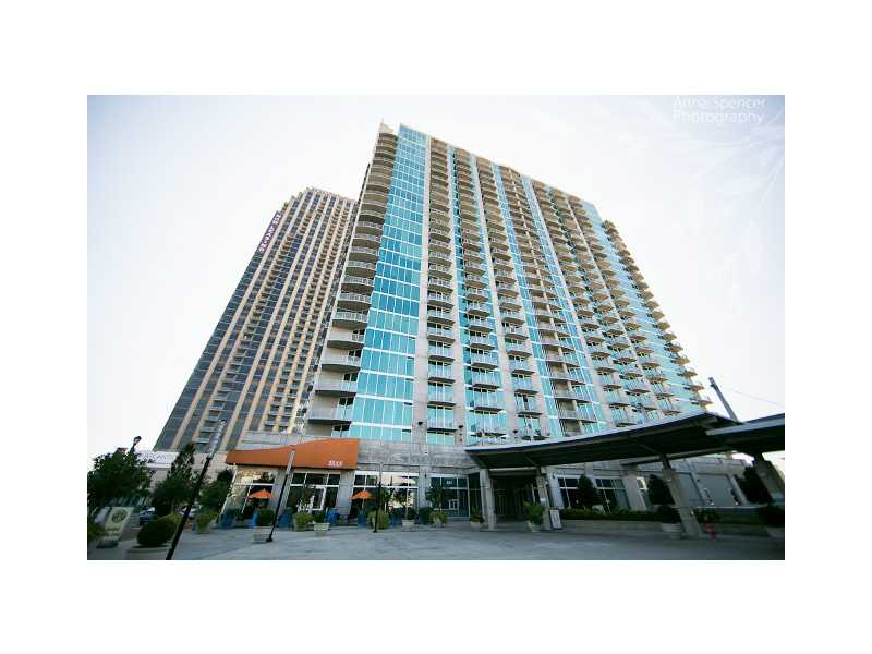 Unit 2618 - 361 17th Street
