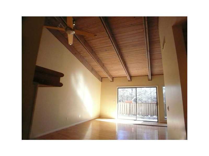 Unit 3815 - 3815 Paces Ferry W