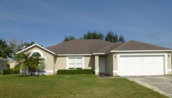 2968 Se Buccaneer Cir