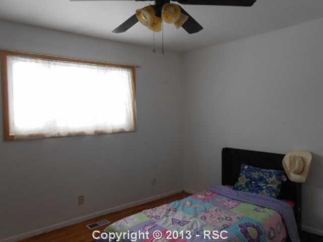 400 Pecos Dr