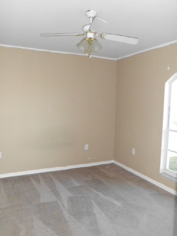 528 Peerless Circle