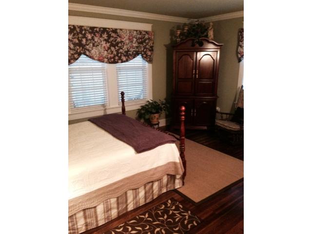 1400 Forest Lane