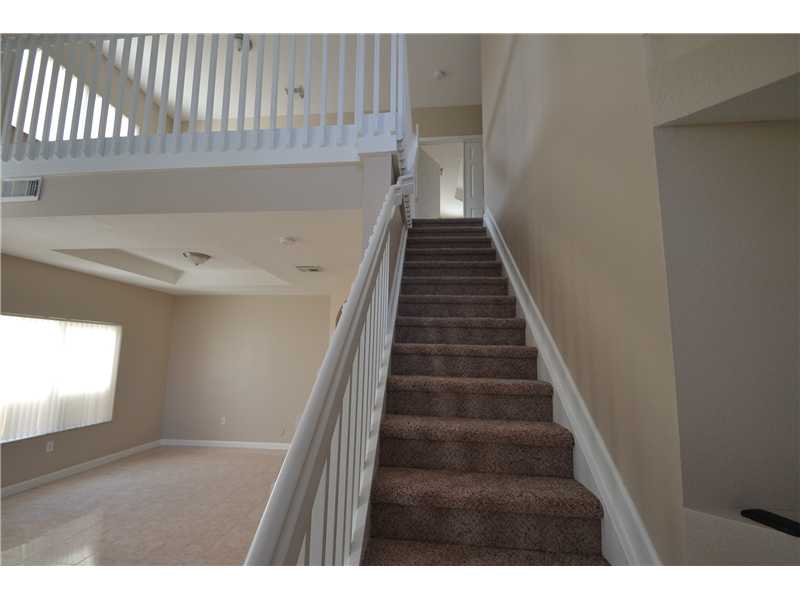 22162 SW 87 PL