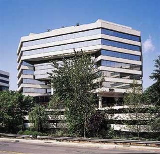 501 Merritt 7